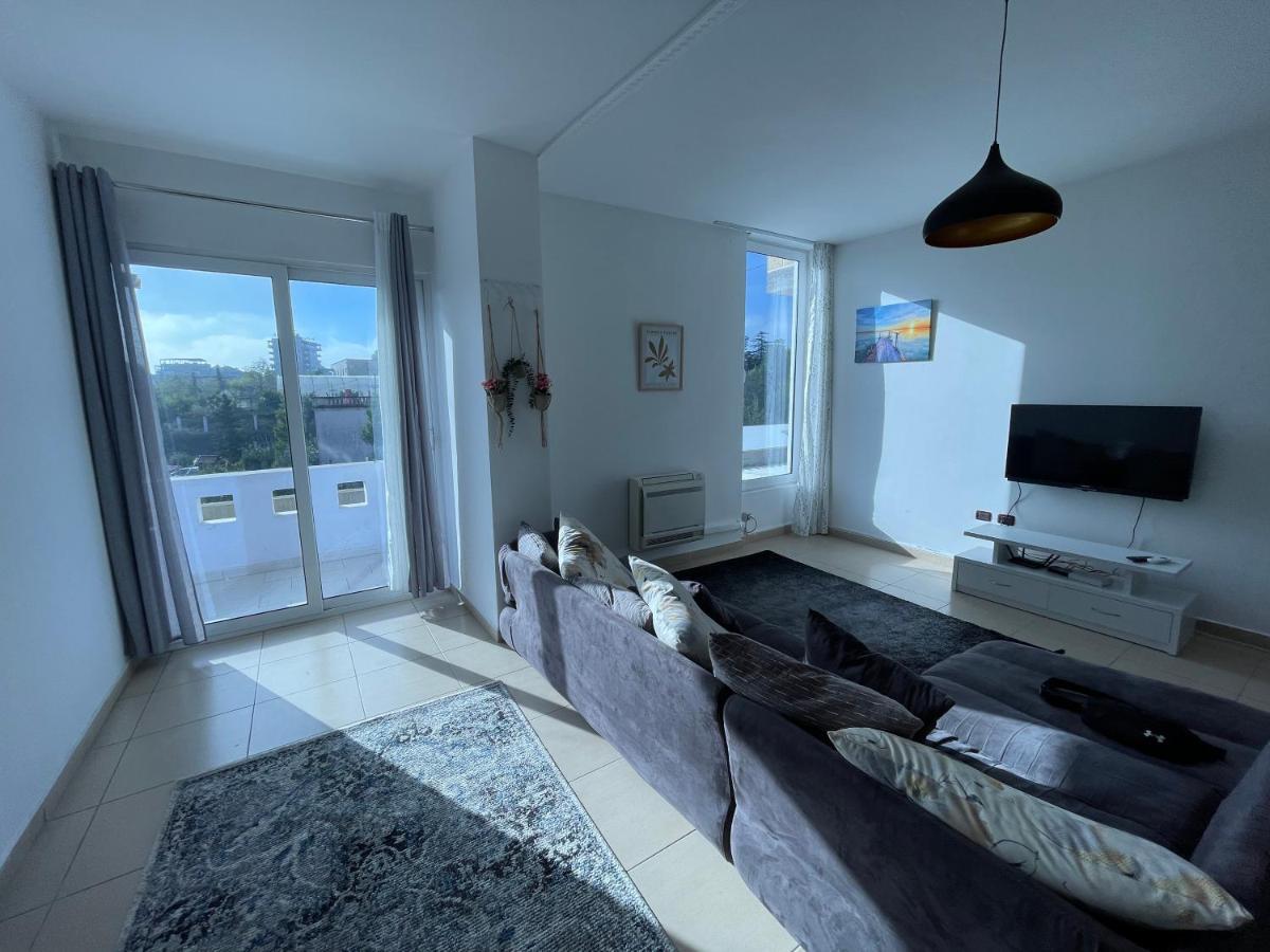 Dardana&Gerjon Apartament Kamez ภายนอก รูปภาพ